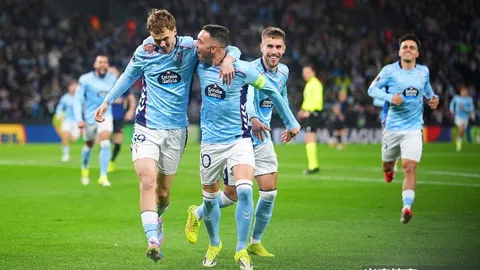 “激情对决！曼联迎战曼城，哈兰德领衔强阵，B费、梅努蓄势待发！”